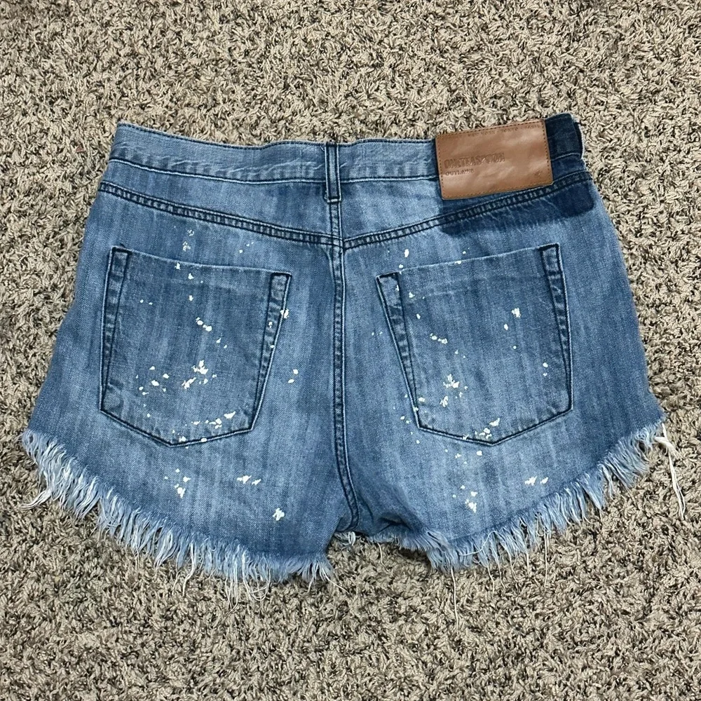 One Teaspoon Bandits Distressed Paint Splatter Denim Cutoff Shorts size 29 - Picture 5 of 6